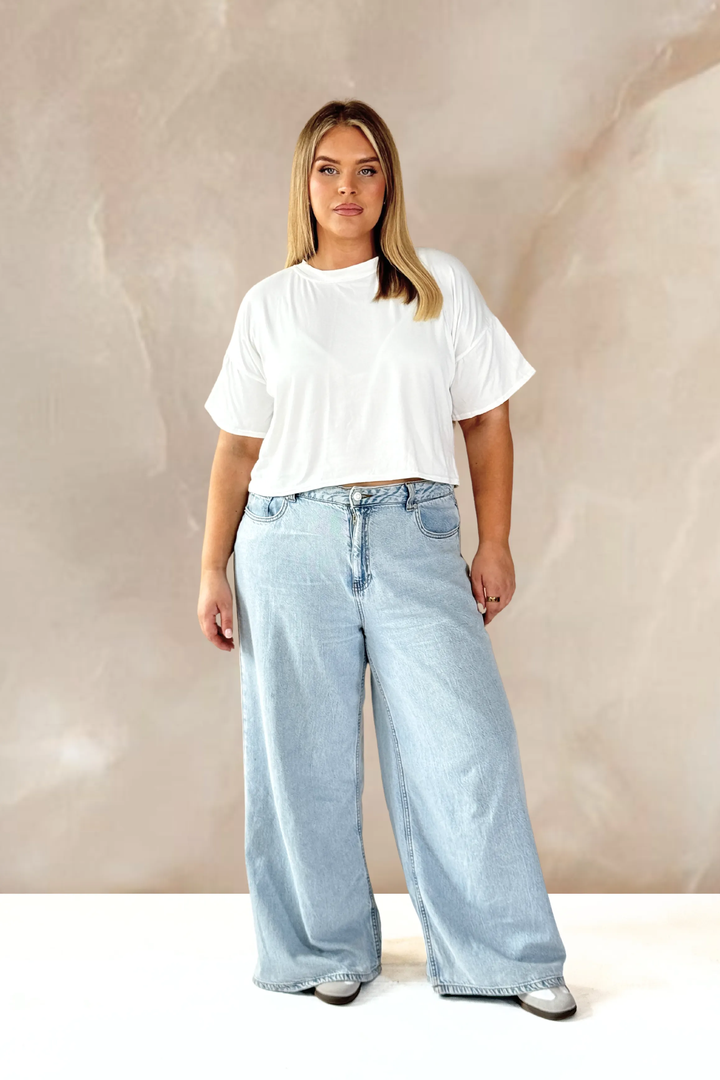 Curve Boxy cropped oversized layering tee in white