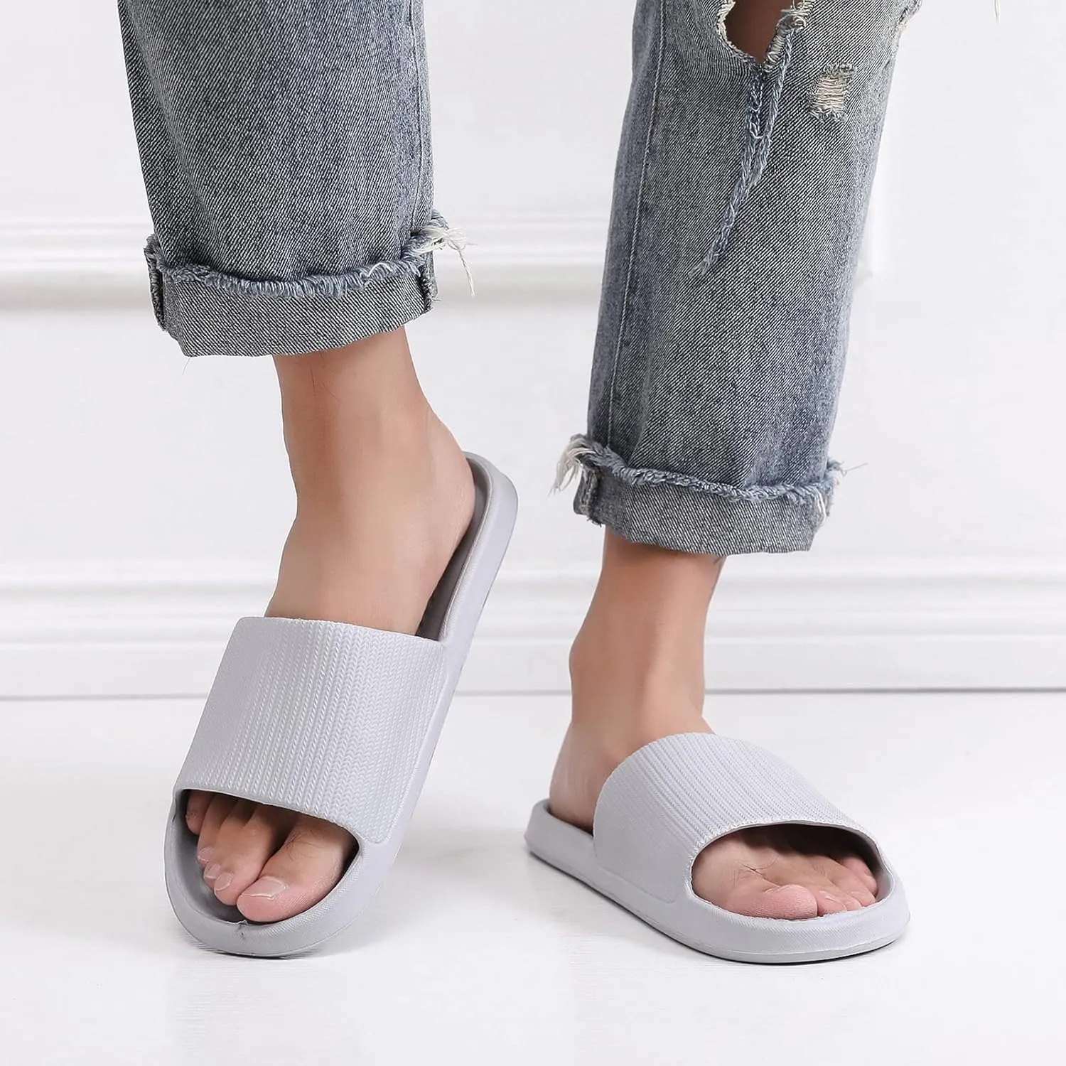 Mens Shower Shoes Shower Shoes Women Mens Slippers Slides for Women Drainage Hole Beach Indoor Slippers