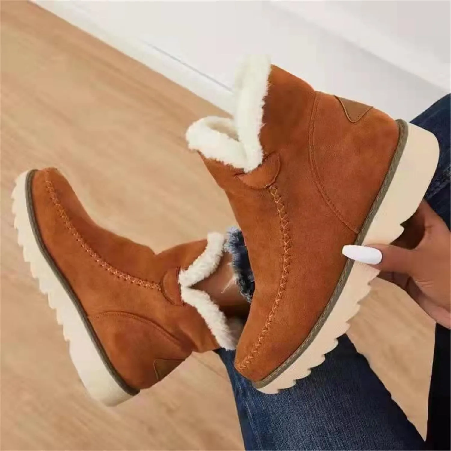 Trending Winter Boots For Women 2024 Snow Boots Anti-Slip Outdoor Loafers Shoes Warm Fur Lined Fuzzy Ankle Booties